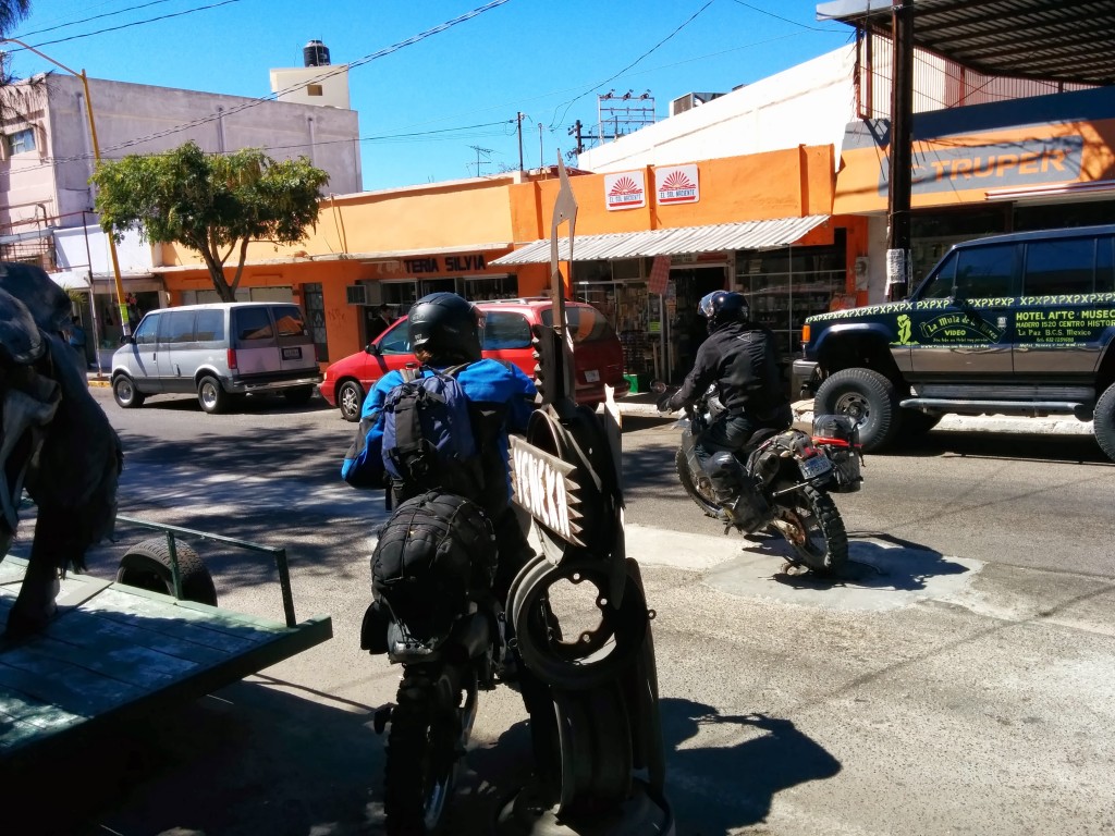 Adios hombres.
